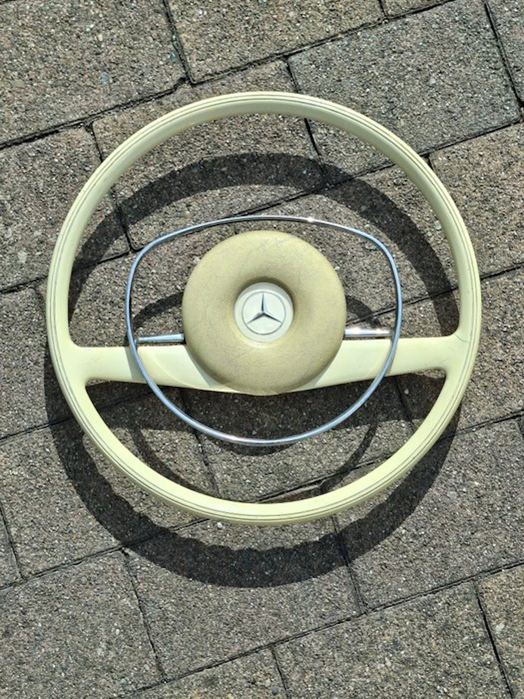 Steering wheel (1) - Mercedes-Benz - Mercedes Oldtimer...