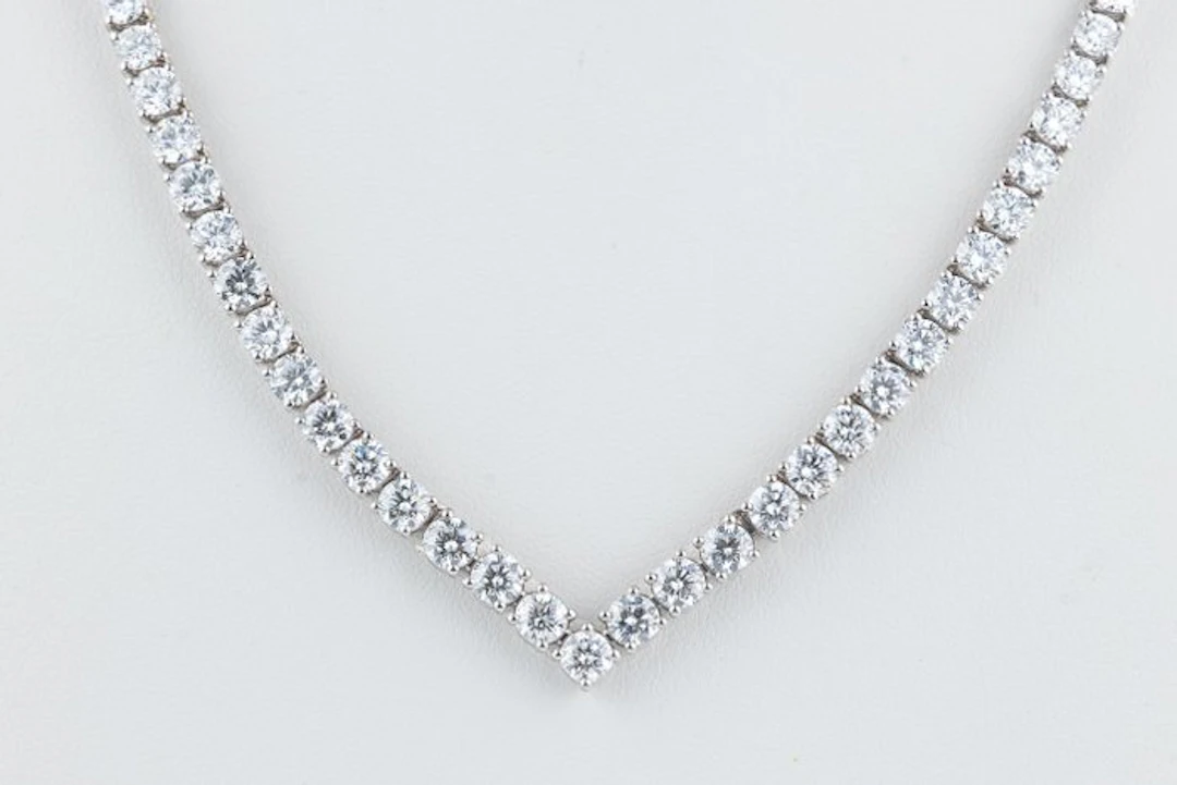Necklace - 18 kt