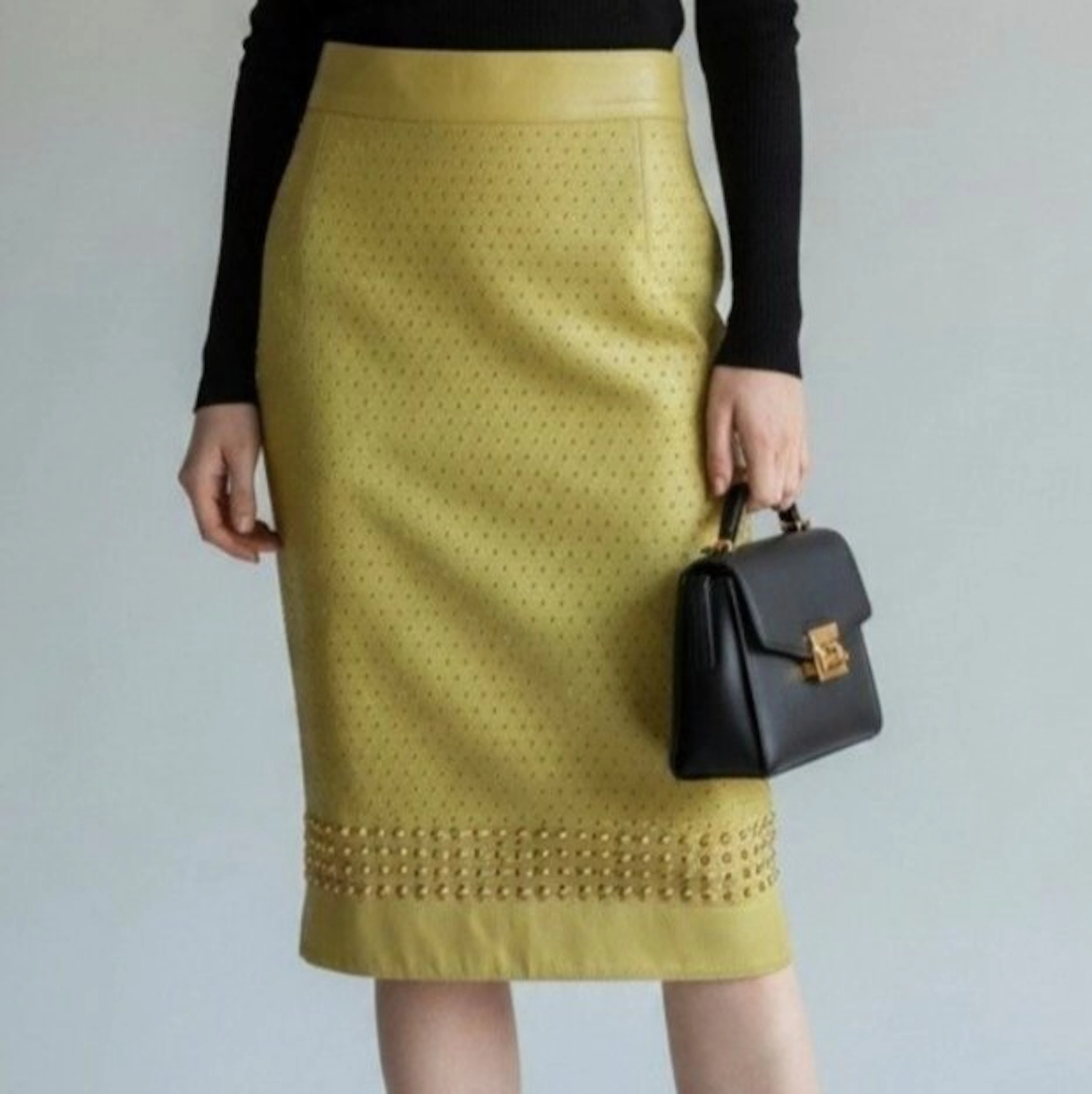 Fontana Couture size IT40 - EU 36 (IT 40 - ES/FR 36 - DE/NL 34 - UK 8 - US 6)