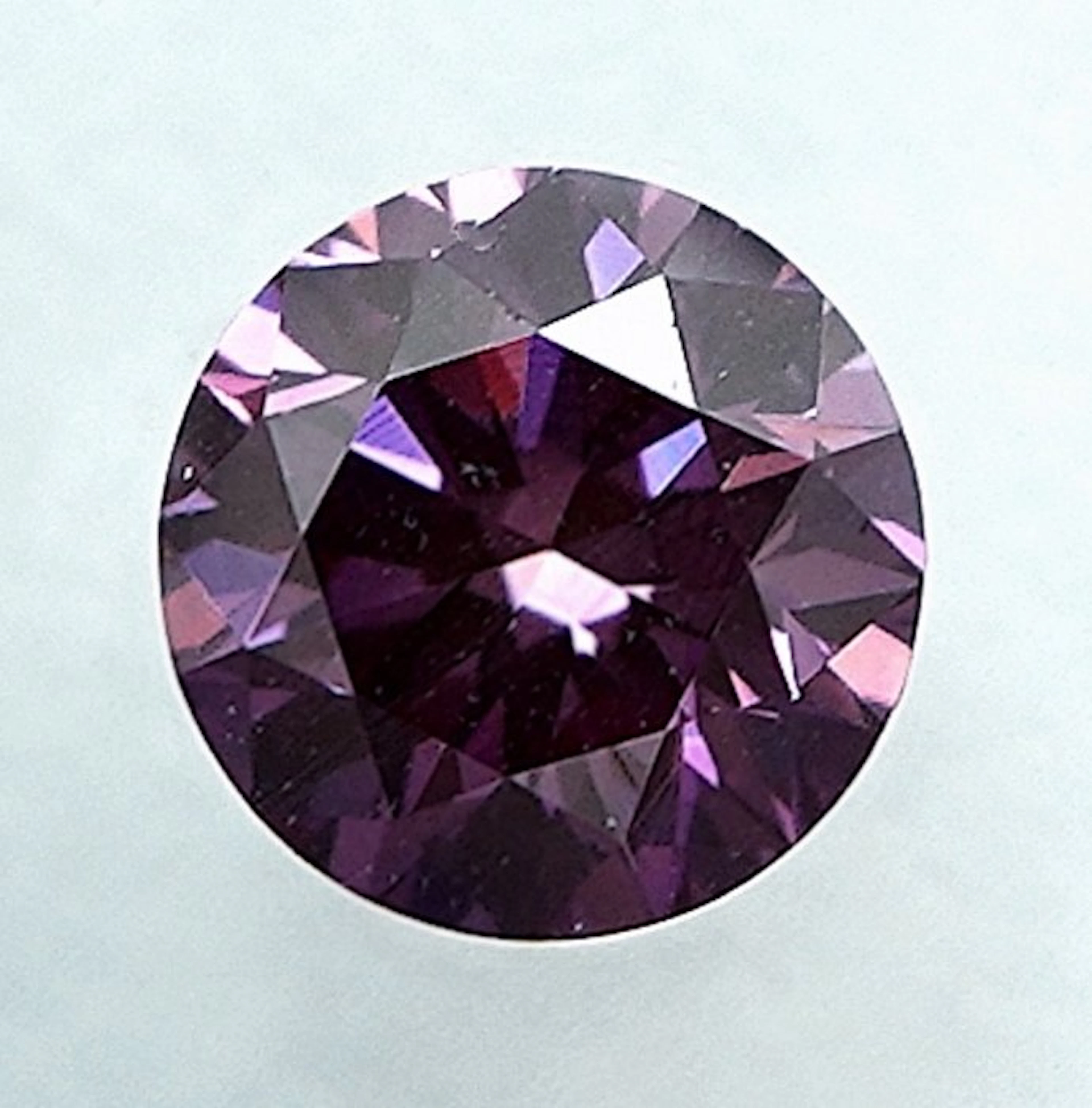 1 pcs Diamond (Colour-treated) - 0.21 ct - Round - Fancy...