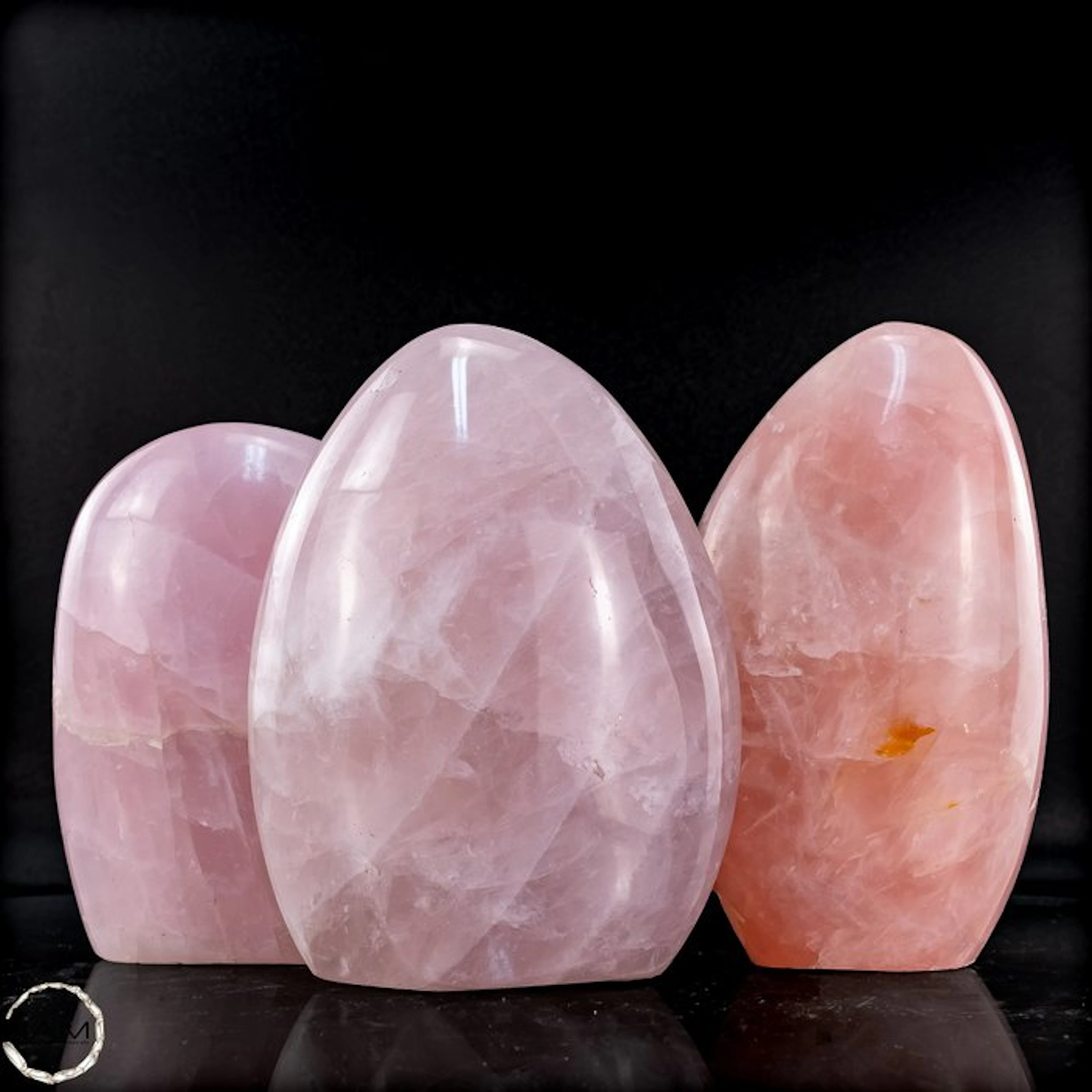 Natural rose quartz set from Brazil – Three exceptional...