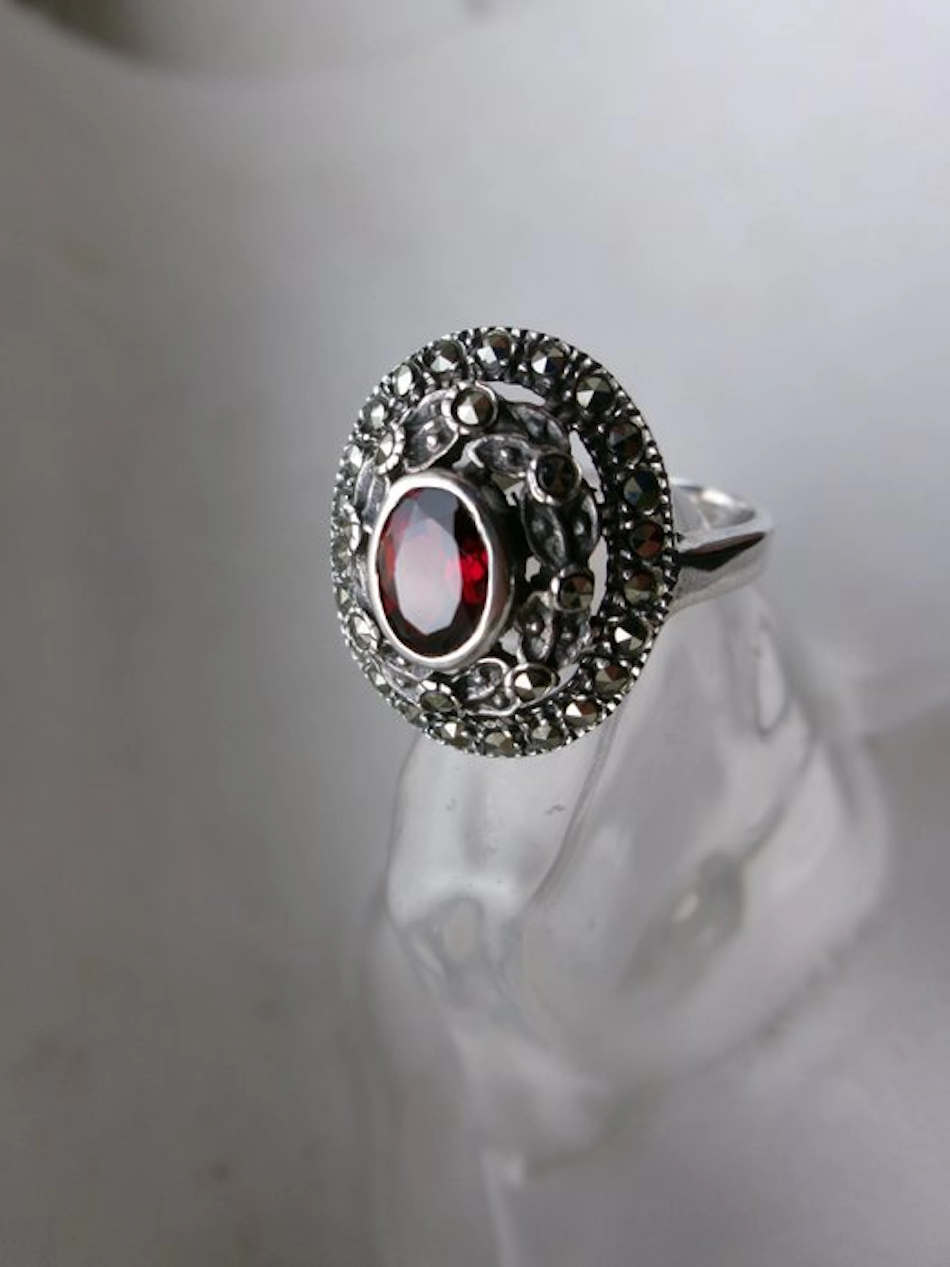 Silver, Garnet & Marcasites - Ring - Art Deco Style