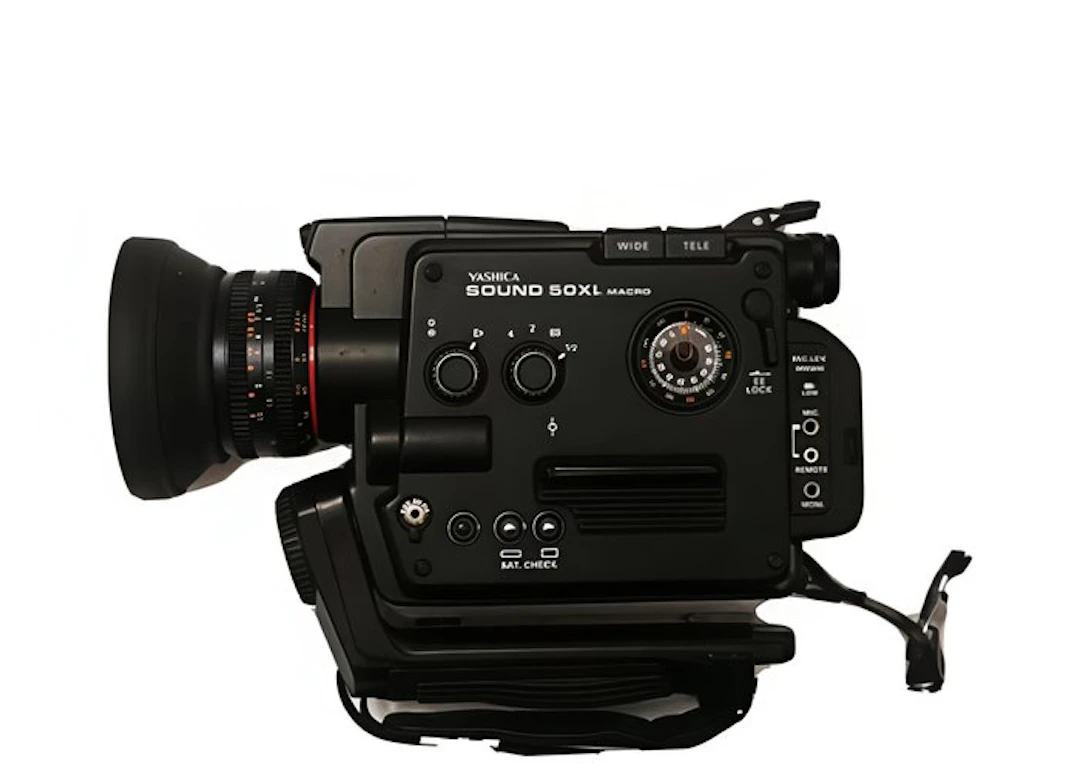 Yashica Sound 50XL Macro - Yashica 8–40mm f/1.2 Macro Zoom Lens Stereo camera