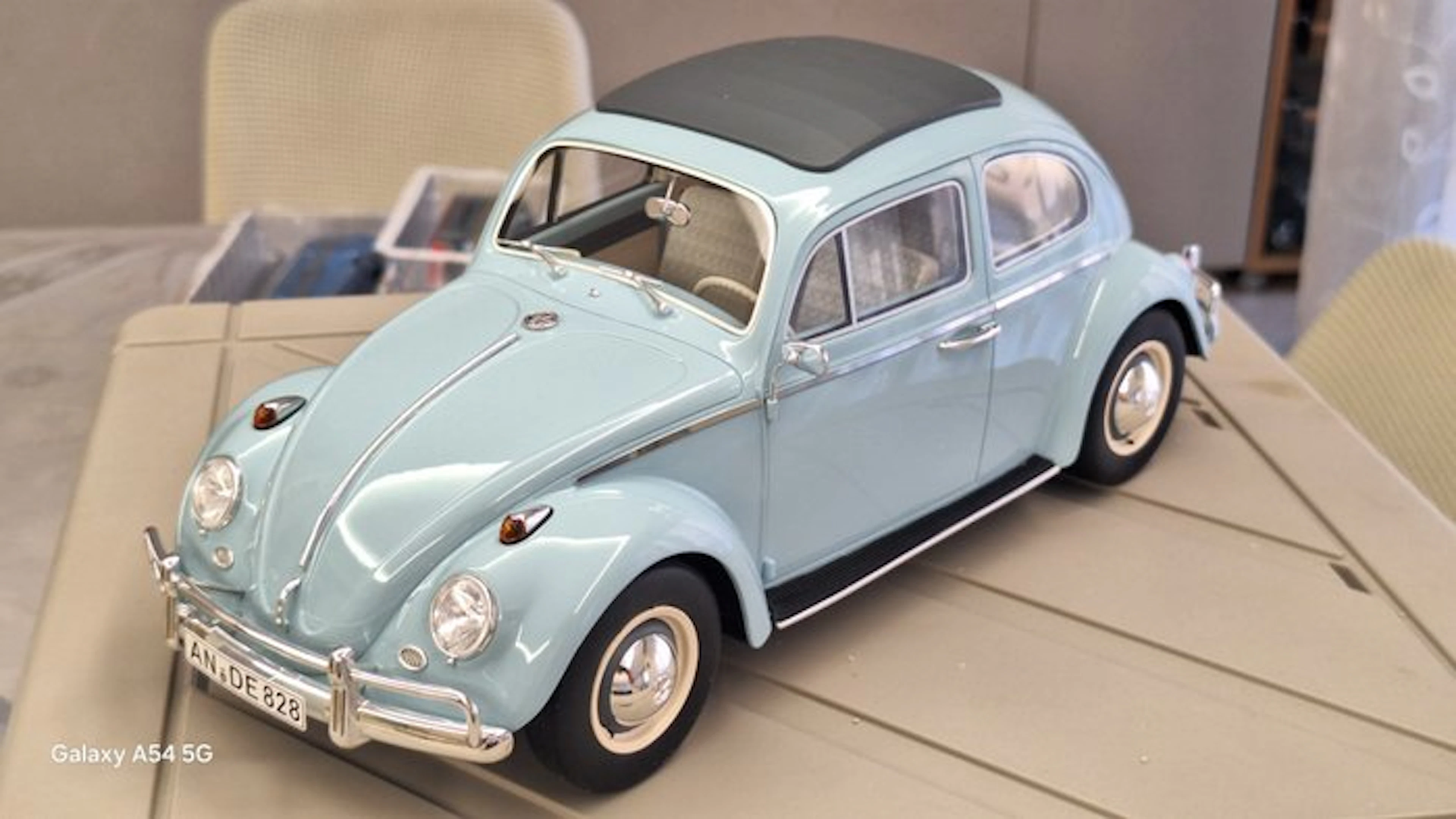 Otto Mobile 1:12 - Model car - Volkswagen Maggiolino Beetle - Limited