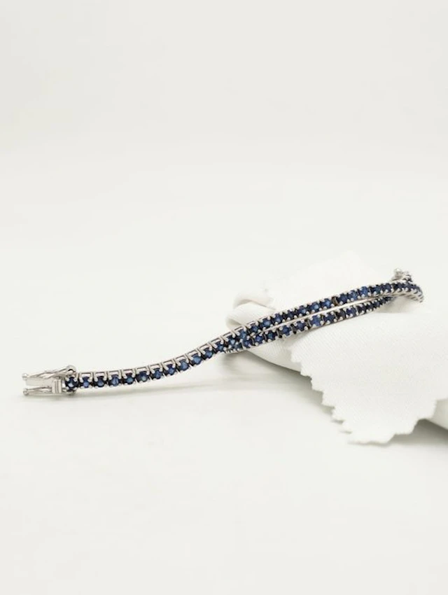 Tennis bracelet - 18 kt. White gold Sapphire