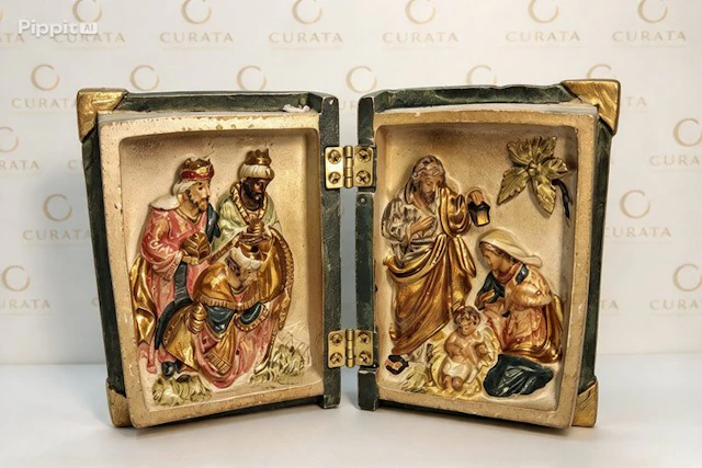 Nativity scene - Resin - Miniature Nativity Book