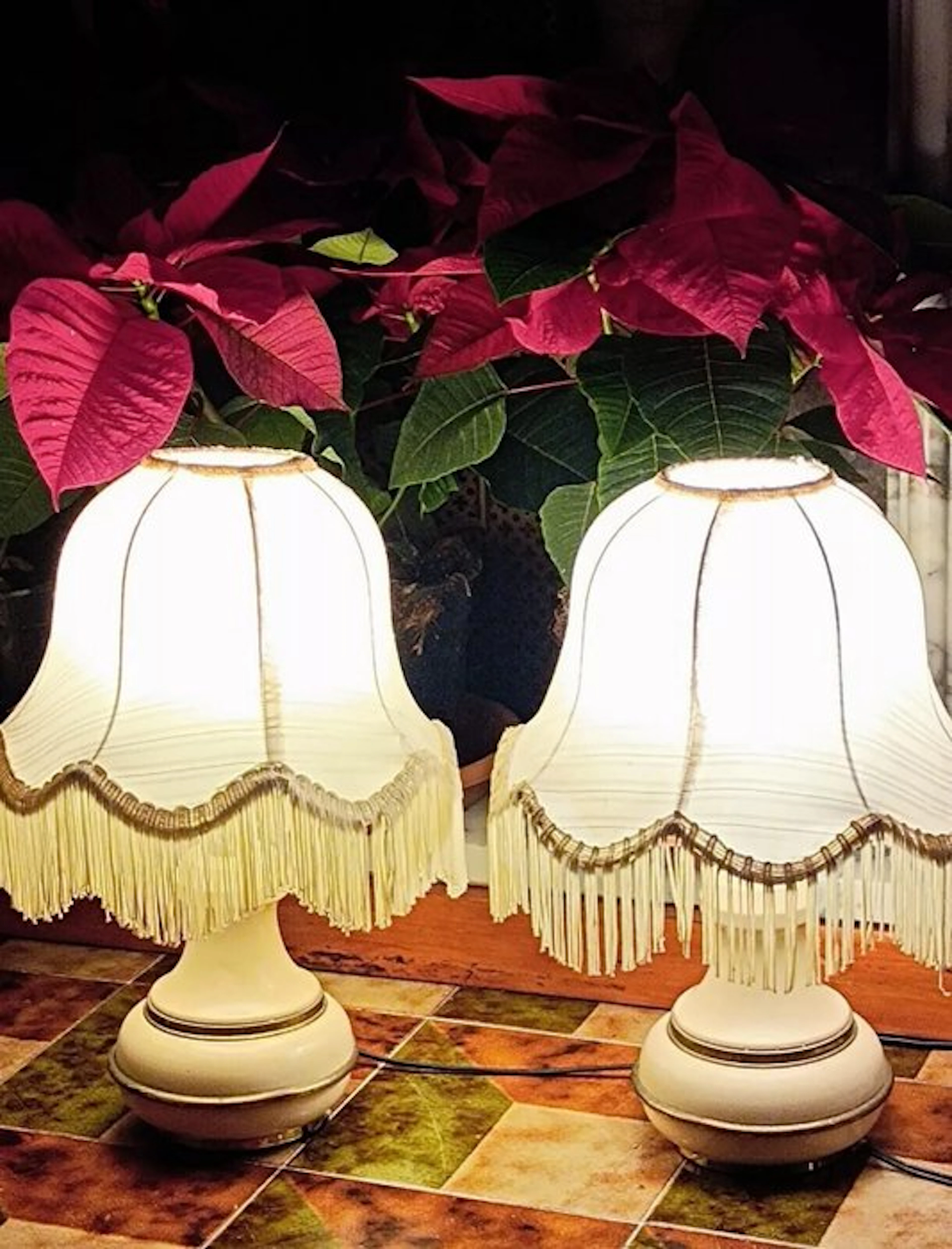 Bedside table lamp (2) - Ceramic
