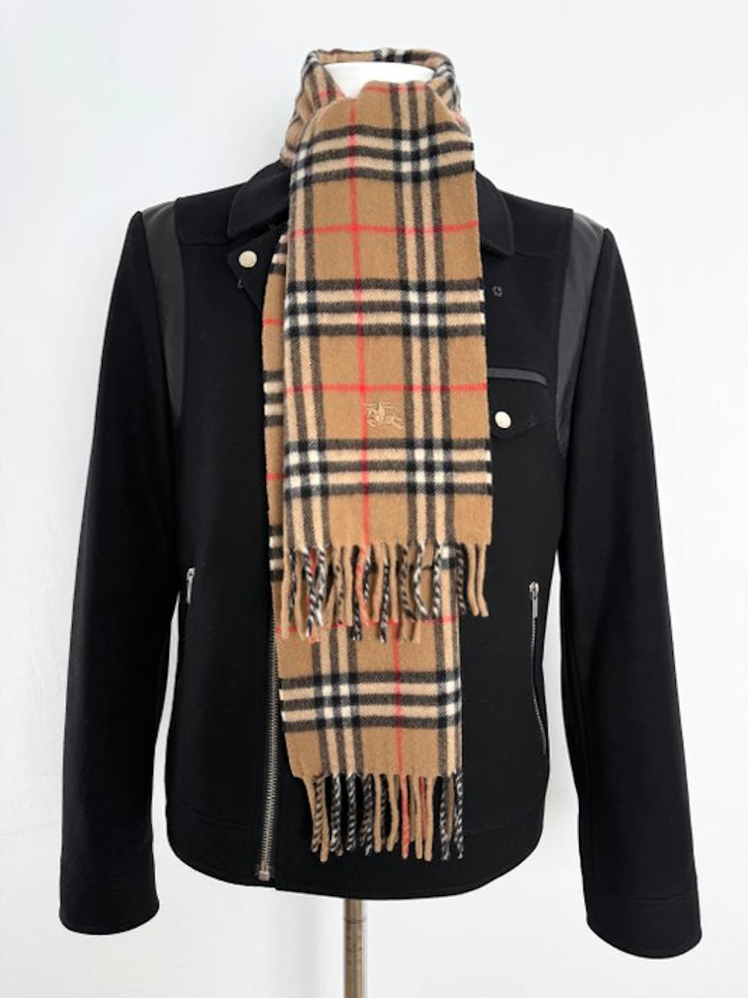 Burberry - Scarf