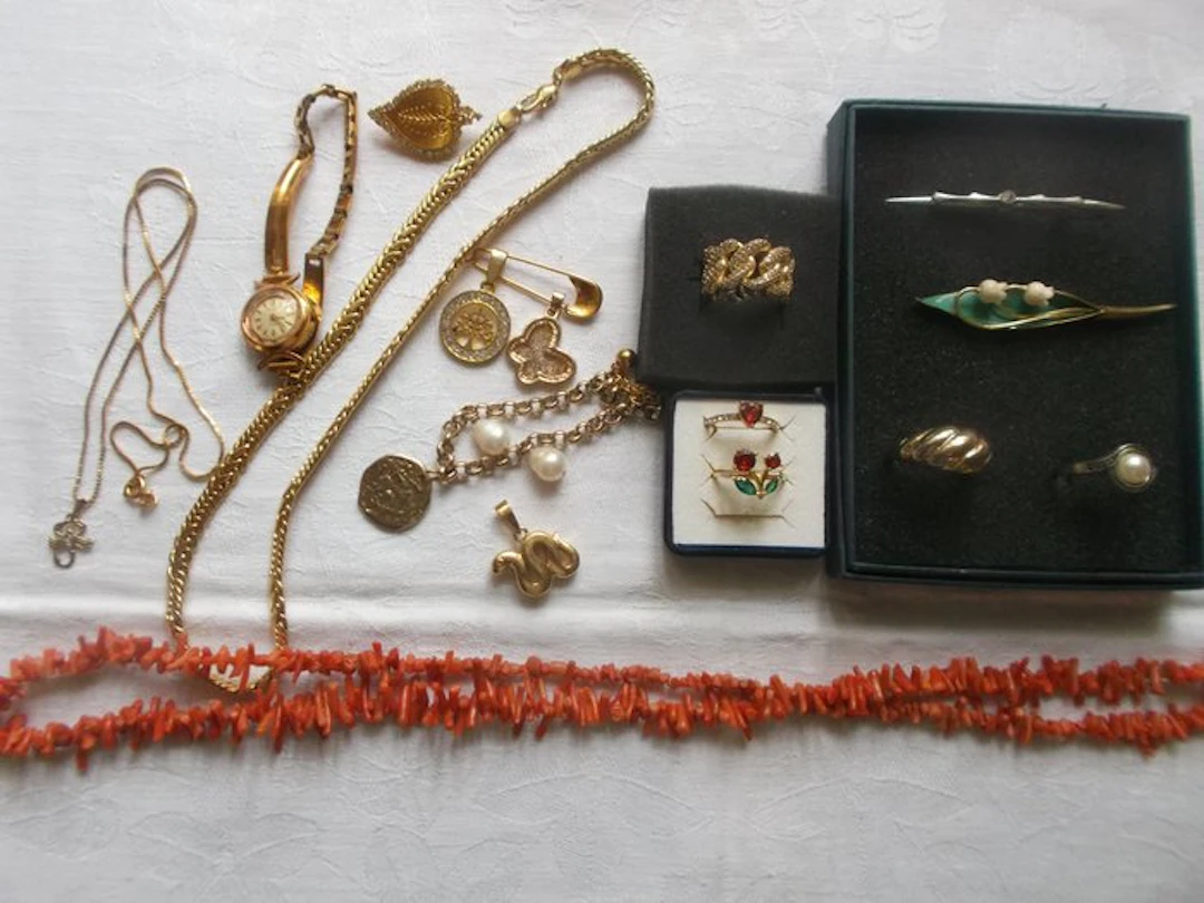 German Mixed metals jewelry collection (No reserve price)