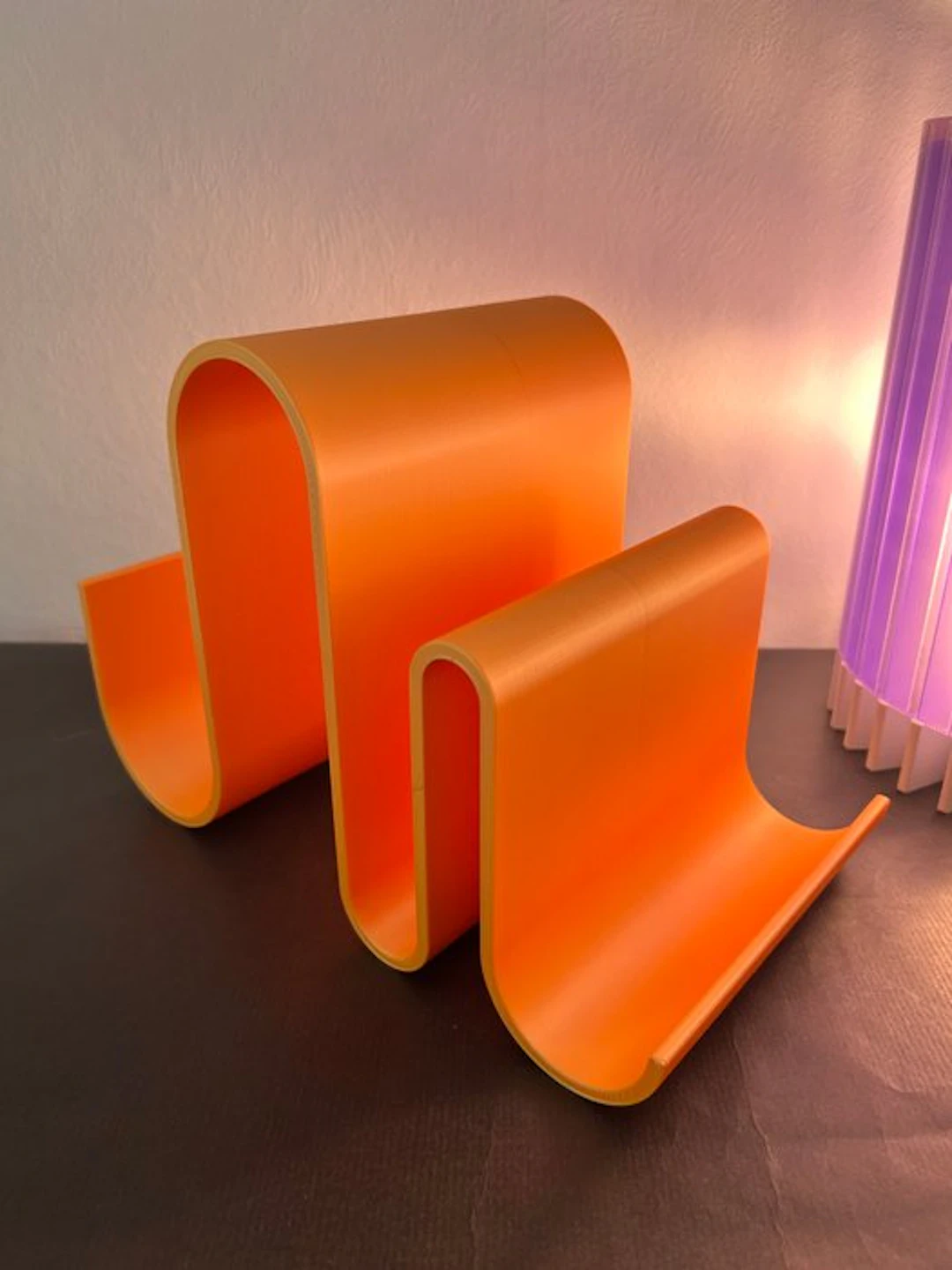 TiWo Design - Magazine rack - Space Age Wave Stand for...