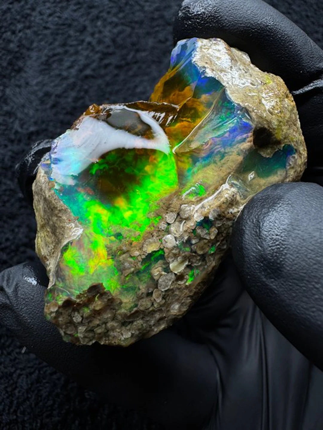 Opal Rough- 36.8 g