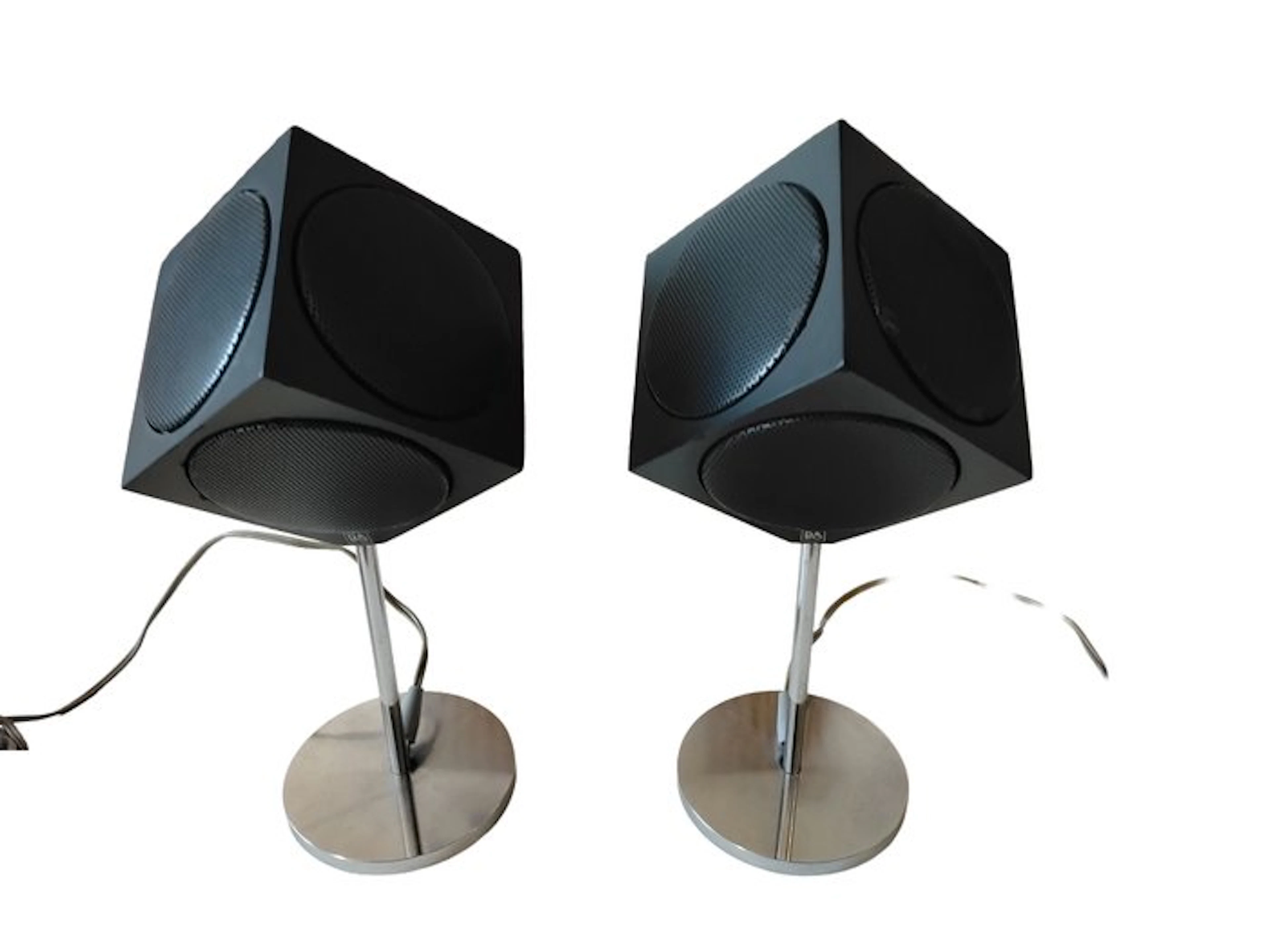 Bang & Olufsen - BEOVOX 2500 CUBE Speaker set