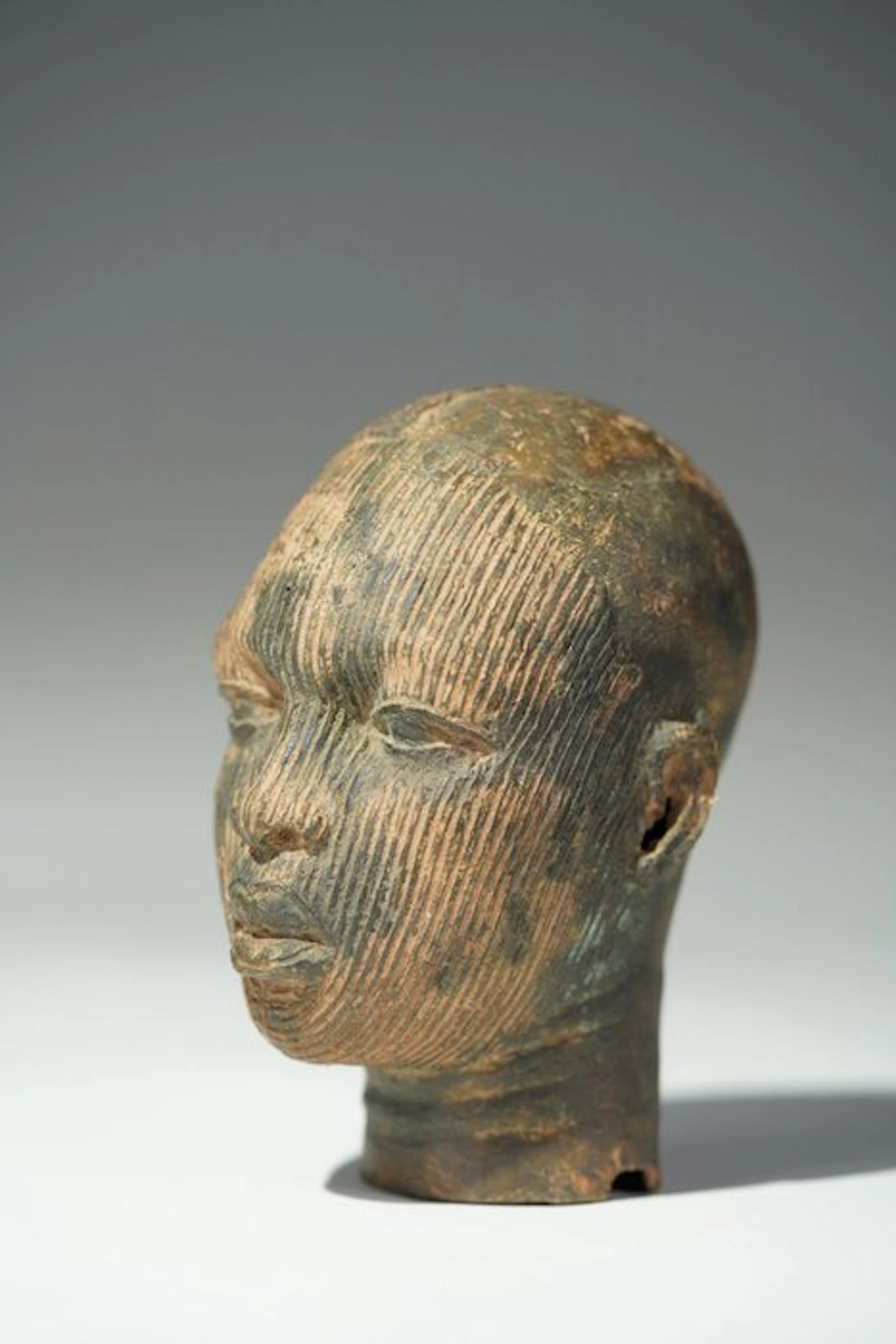A bronze head - Head - Benin - Nigeria