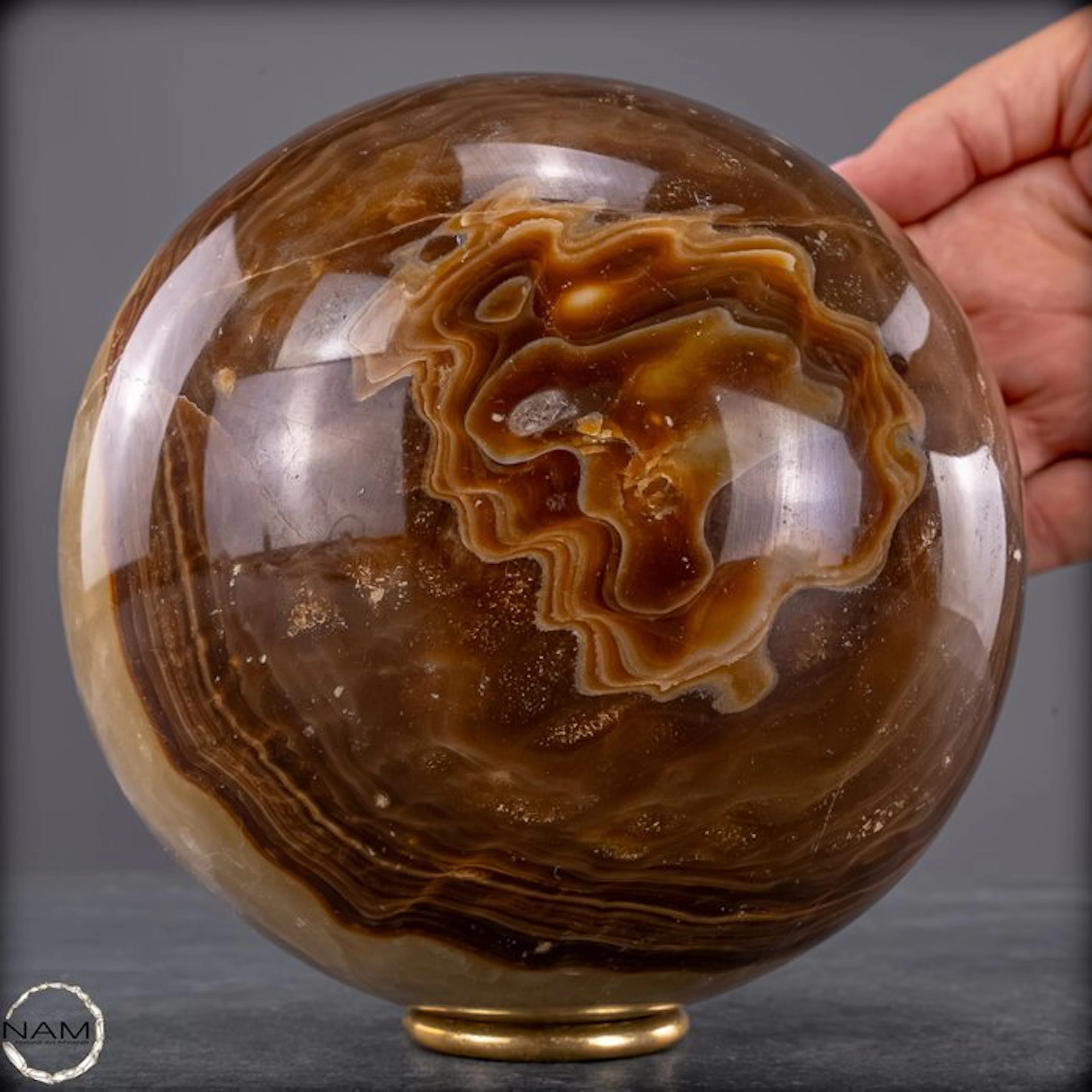 Exquisite aragonite sphere – A masterpiece of earthy elegance- 4001.11 g
