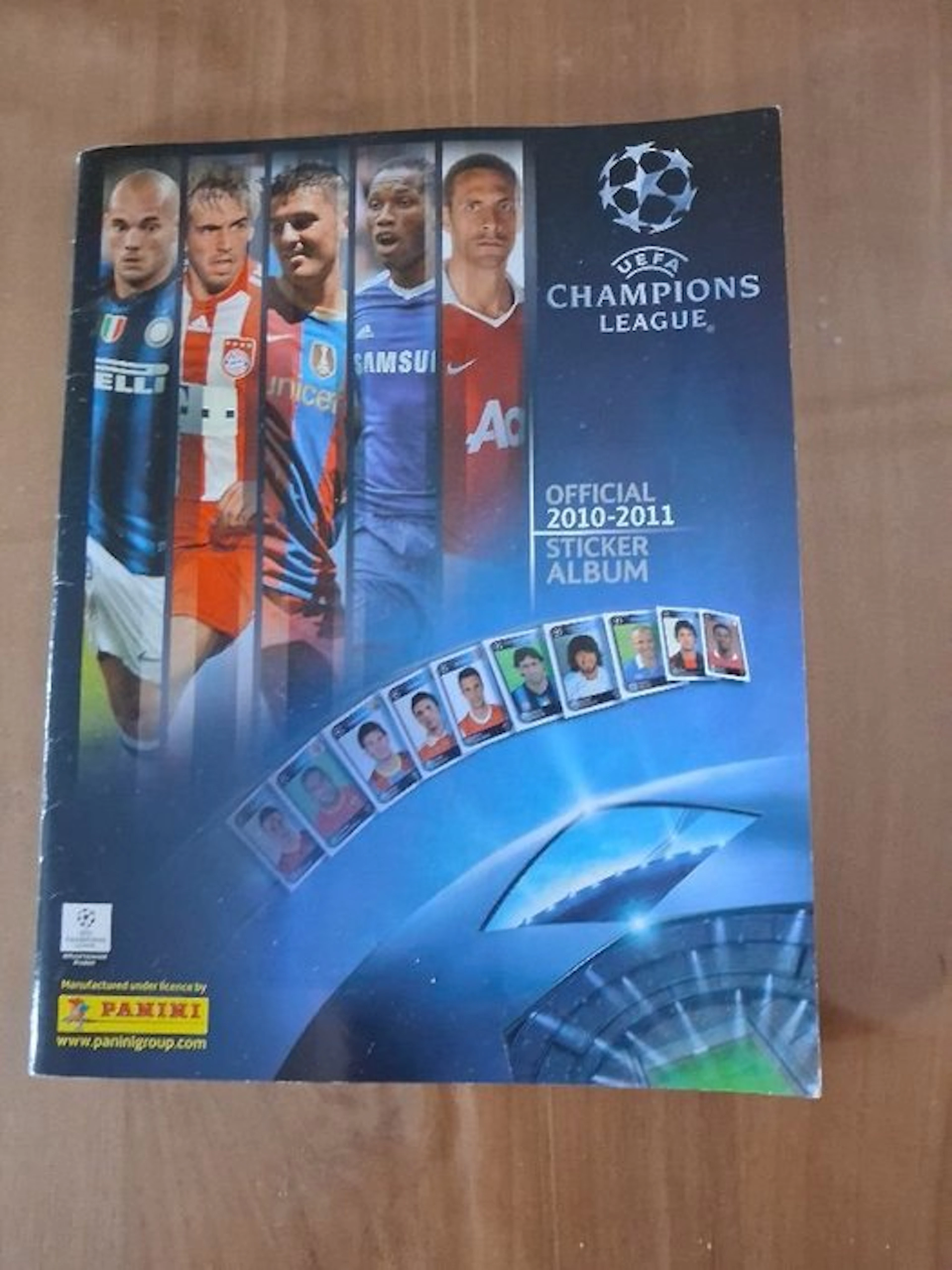 2010-2011 Panini UEFA Champions League Original edition...