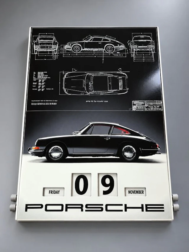 Perpetual Calendar - Porsche