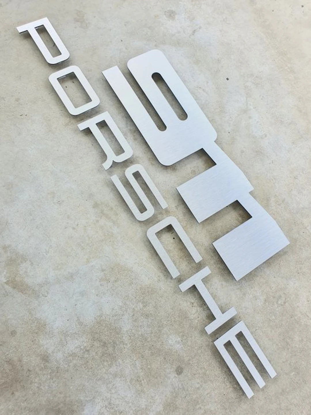 Sign - Porsche - Professional wall logo - Aluminium*- XXL...