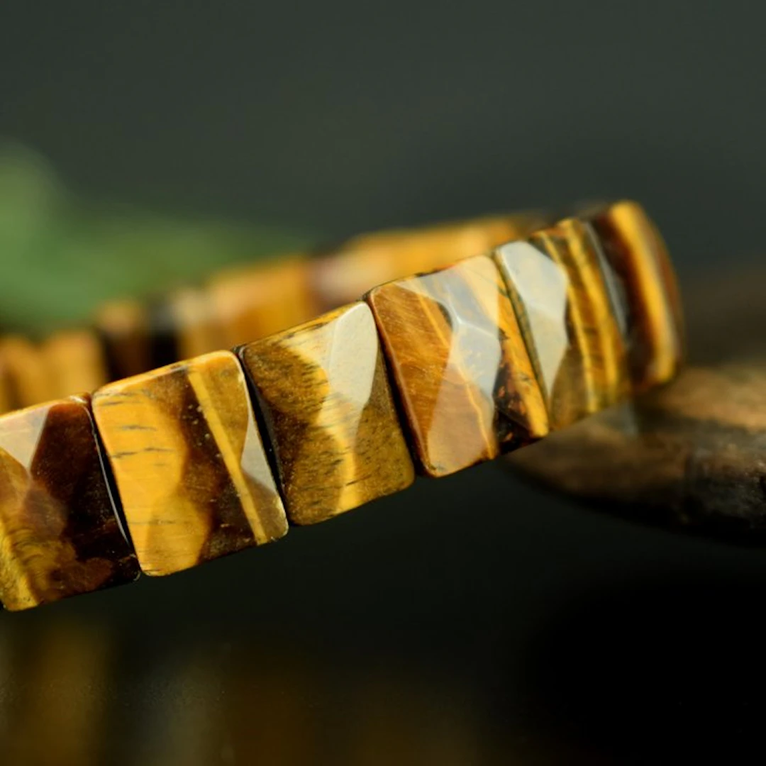 Golden Tiger's Eye - High quality - with iridescence - Width: 12 mm- 31.1 g