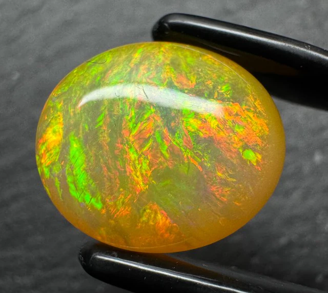 Opal Rough- 1.93 g