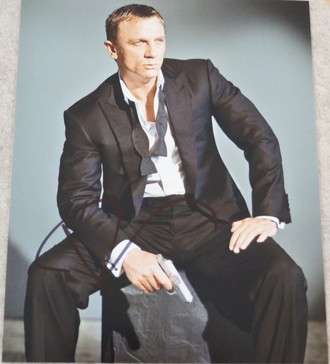 James Bond 007: Skyfall - signed by Daniel Craig as 007...