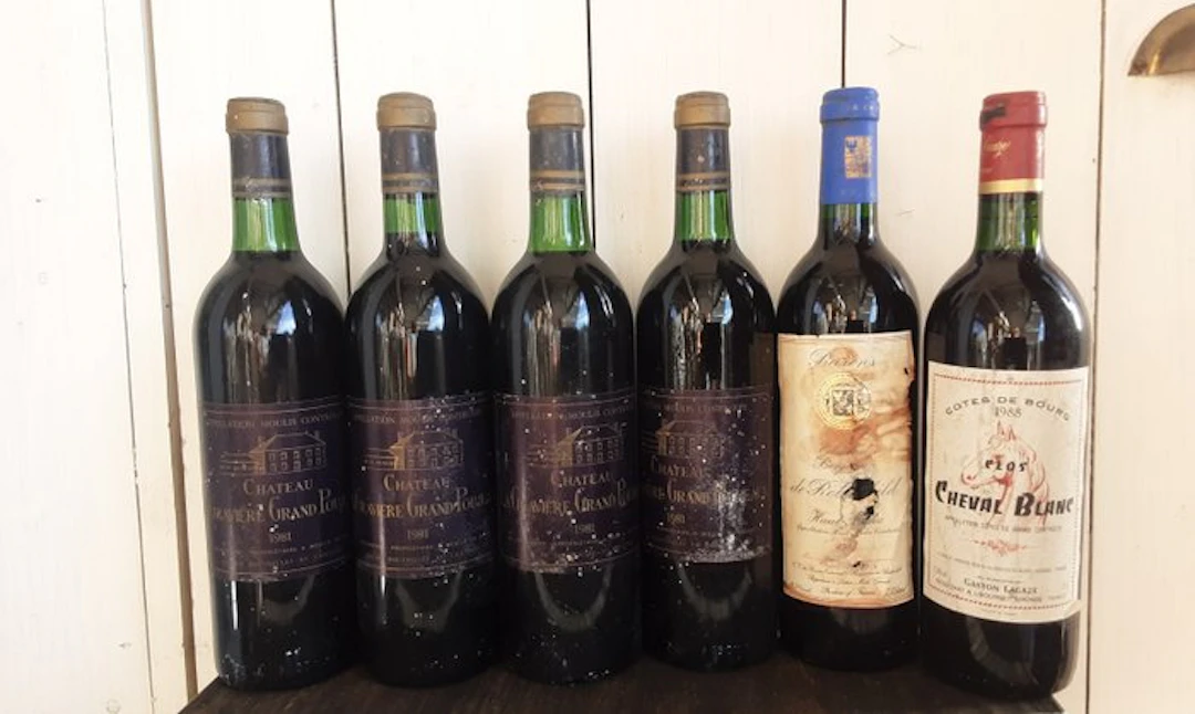 1981 x 4 Chateau La Gravière Grand Poujeux; 1988 Barons...