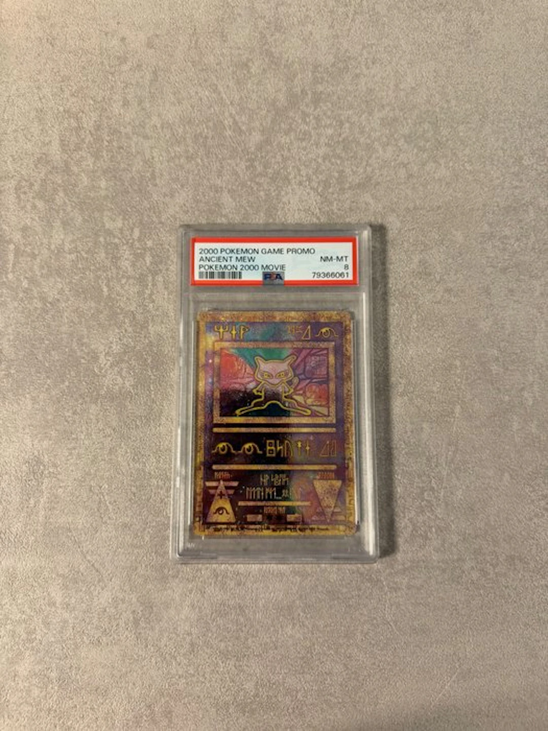 Pokémon Graded card - Mew - PSA 8