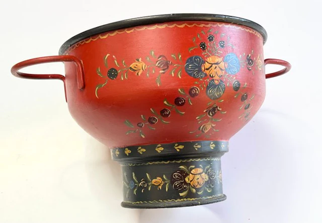 Tool Antique - Melkteems and Hindelooper