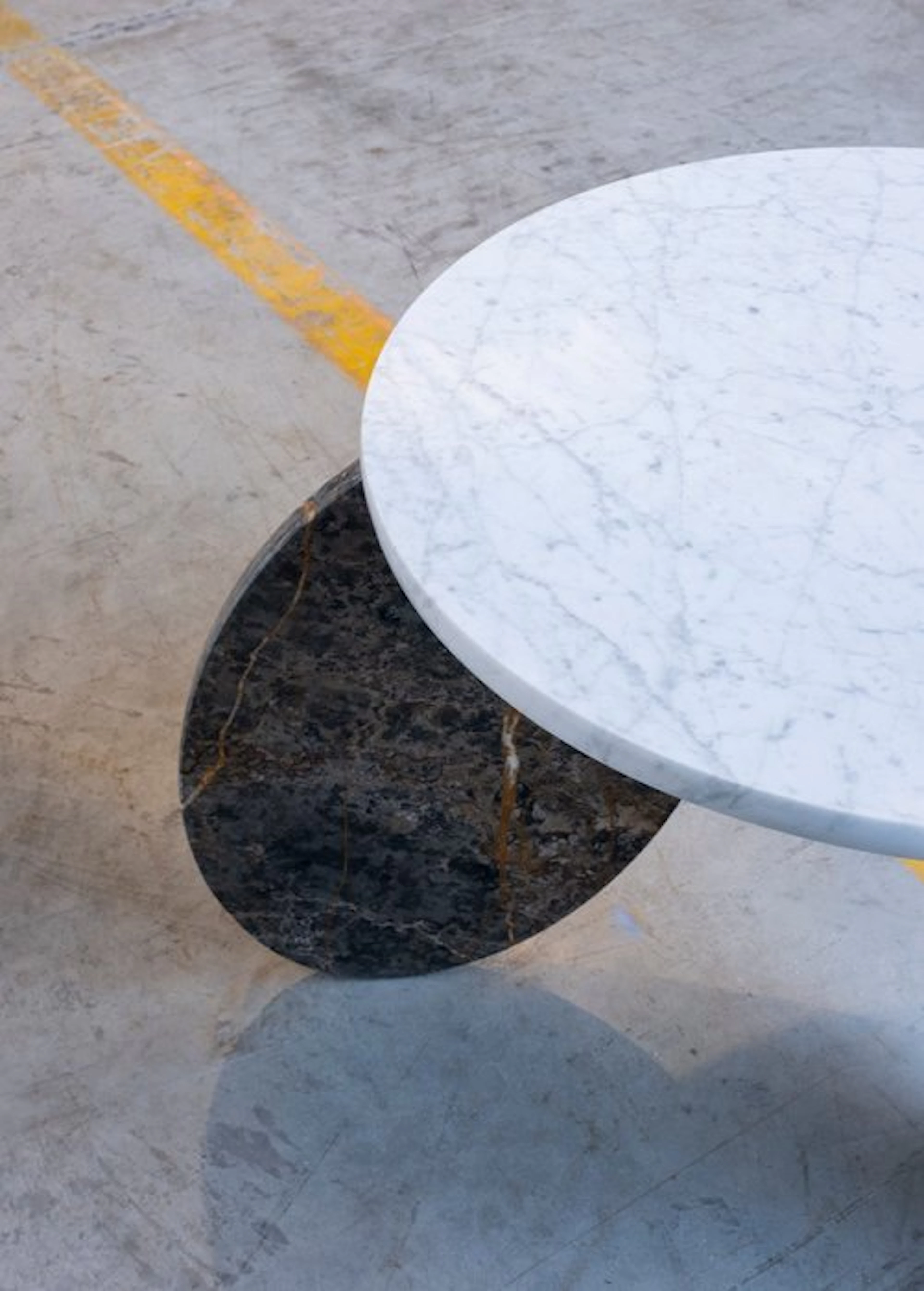 Stone Stackers - Side table - Carrara marble, Port Laurent - SST012