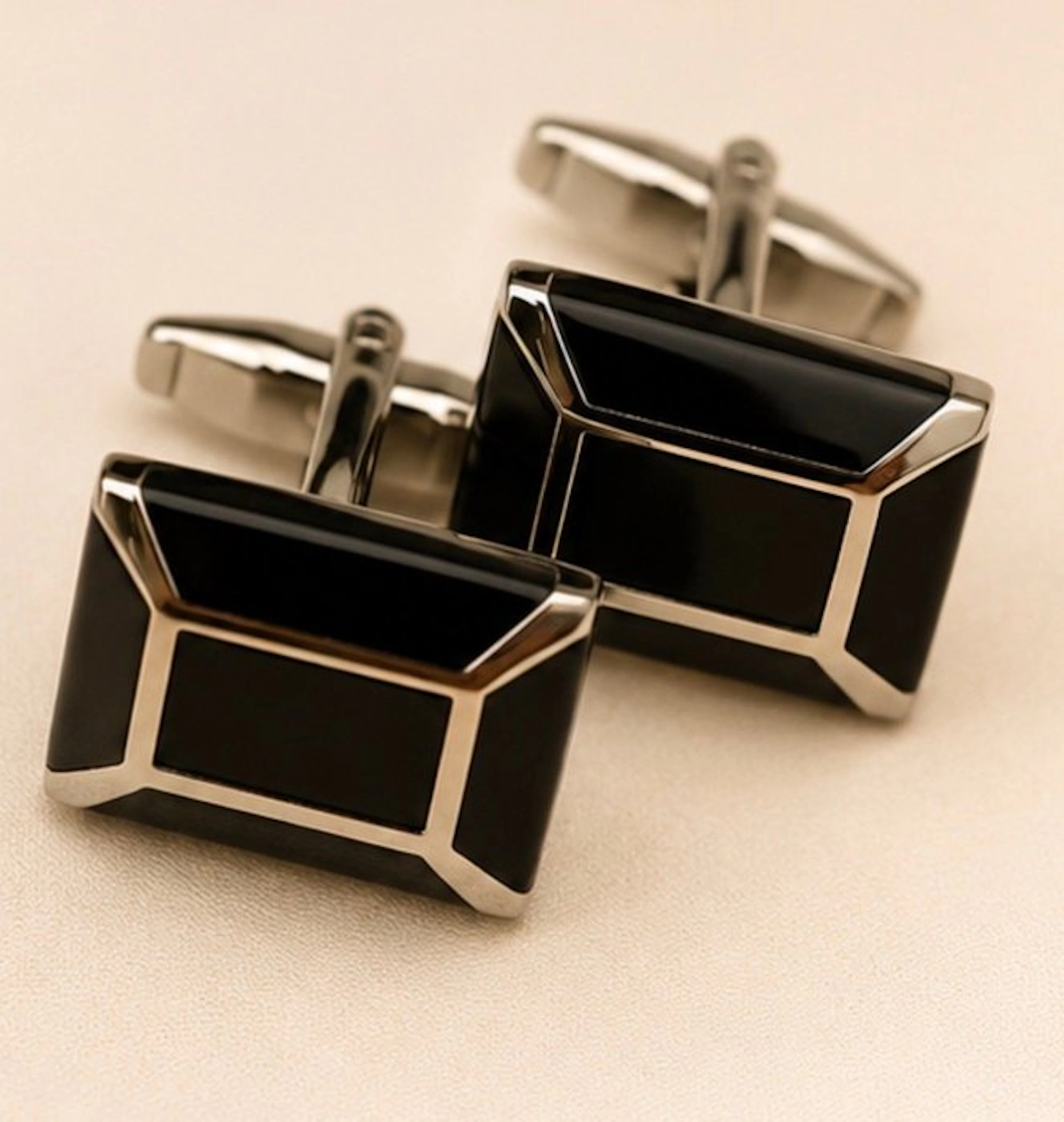 Genteel Black Obsidyan Pair of Cufflinks Jugendstil 925...