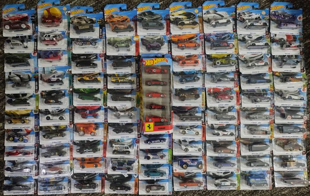 Hot Wheels 1:64 - Model car (91)