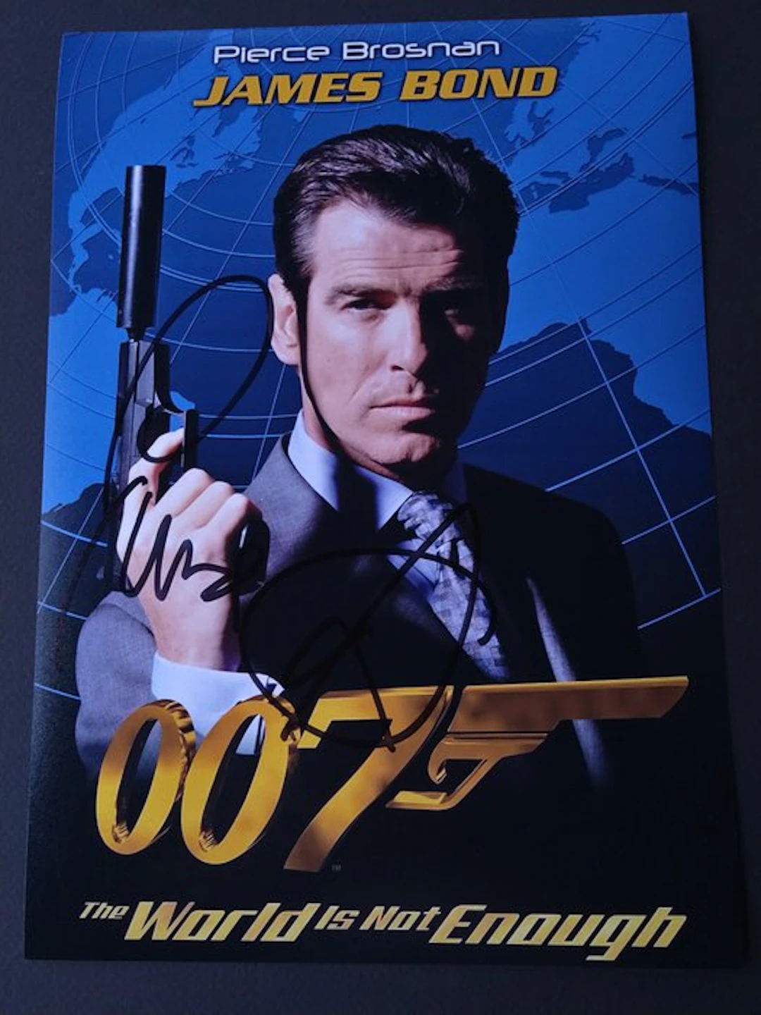 James Bond 007: The World is Not Enough - Pierce Brosnan - Signed