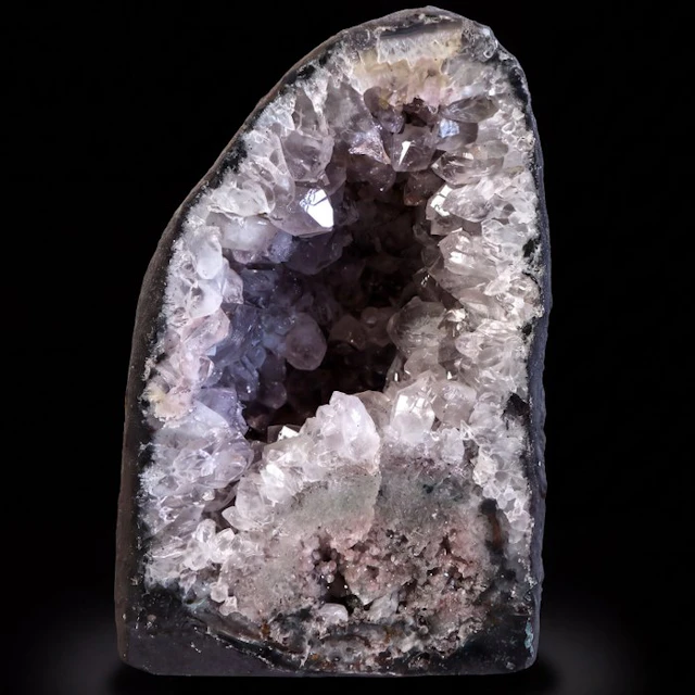 Amethyst - Geode - 28x15x15 cm- 7.8 kg
