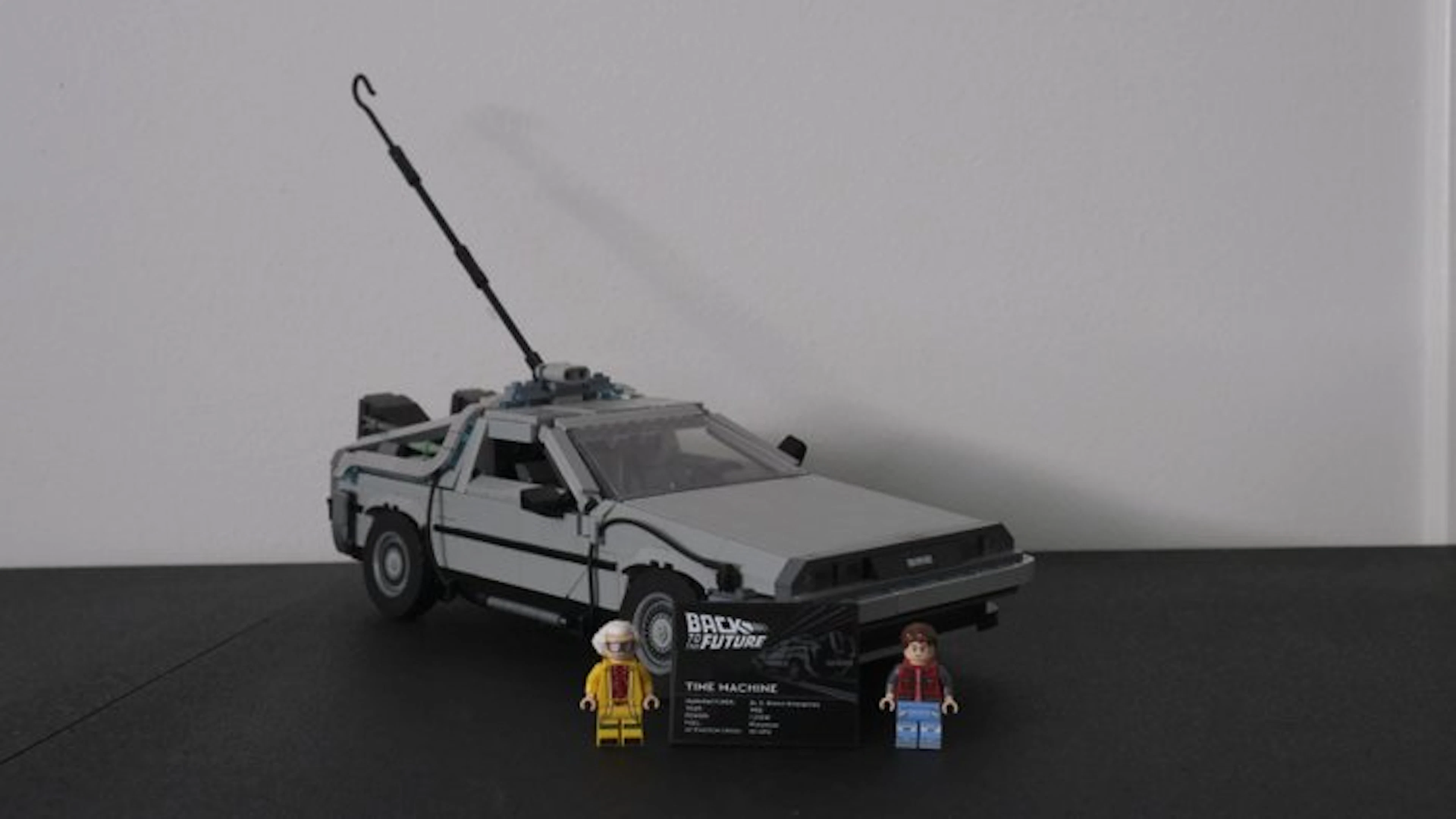 LEGO Set - 10300 - Icons - Back to the Future Time...