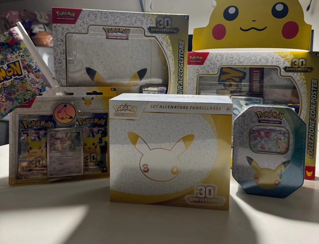 Pokémon - 1 Elite trainer box - 30th Year Anniversary - Various sets