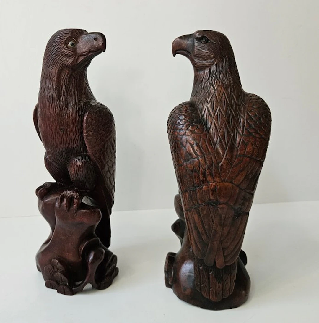 Sculpture, Handgesneden adelaars - 28 cm - Wood