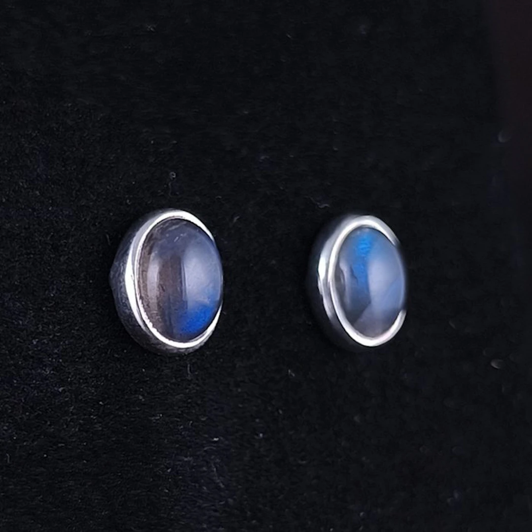 Silver - Earrings - Labradorite