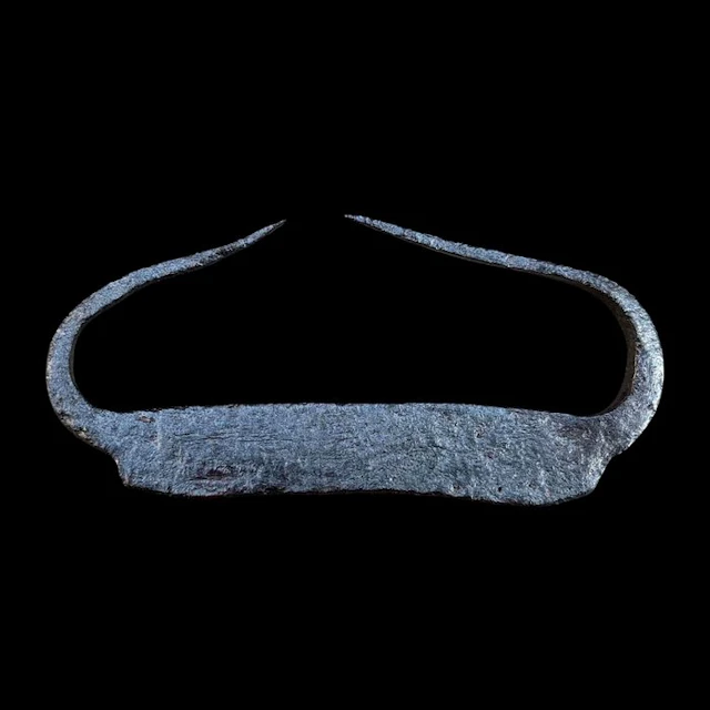 Medieval Iron Hand-forged fire striker / fire steel - 9.5 cm