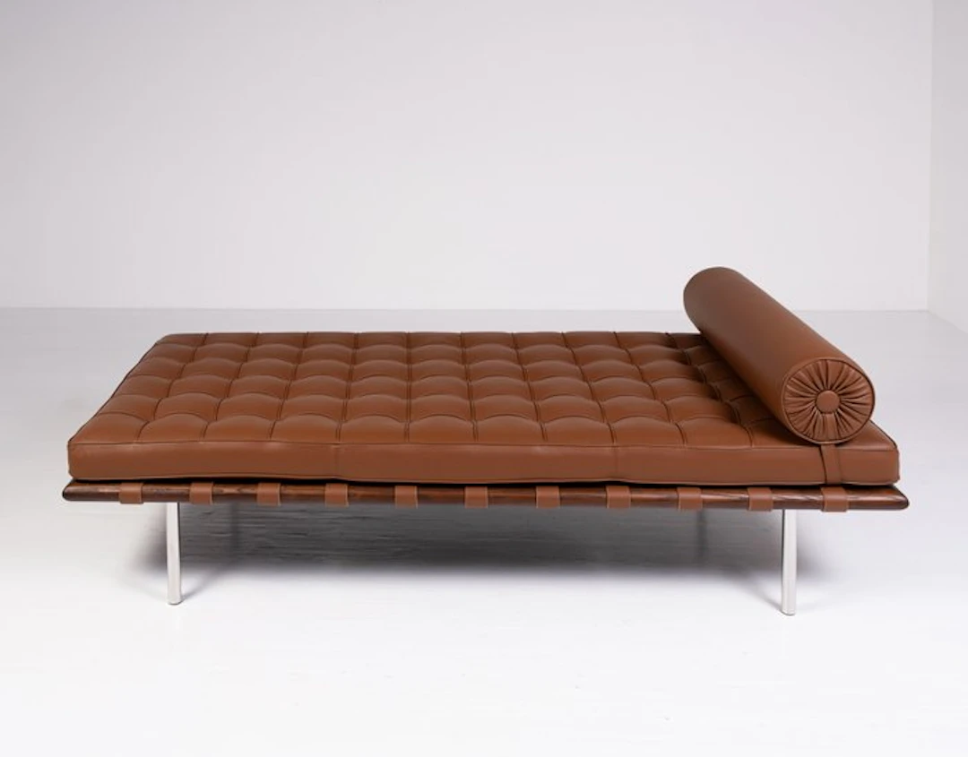Knoll, NO RESERVE PRICE - Ludwig Mies van der Rohe...