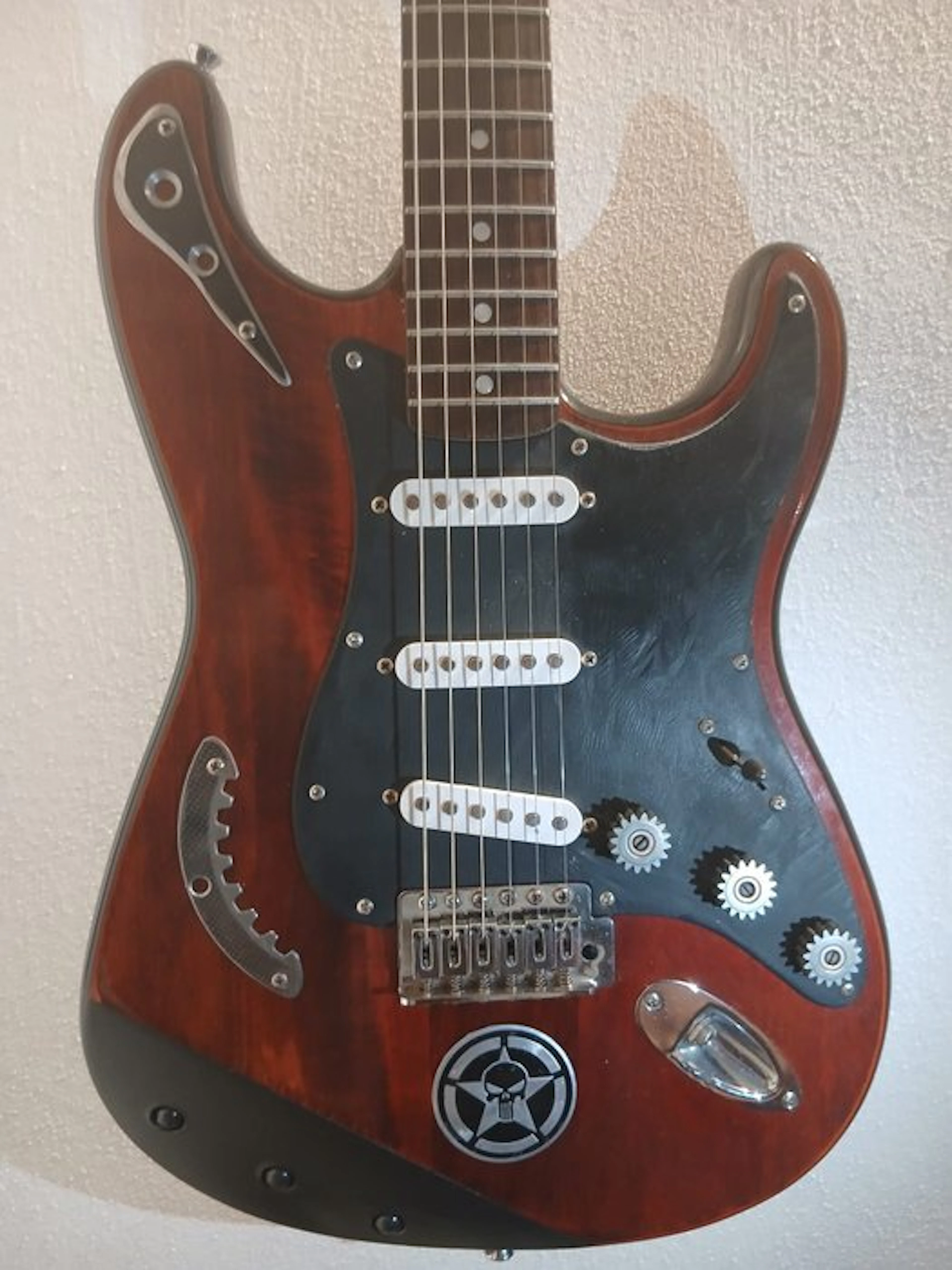 Squier - Stratocaster - - Electric guitar (No reserve price)