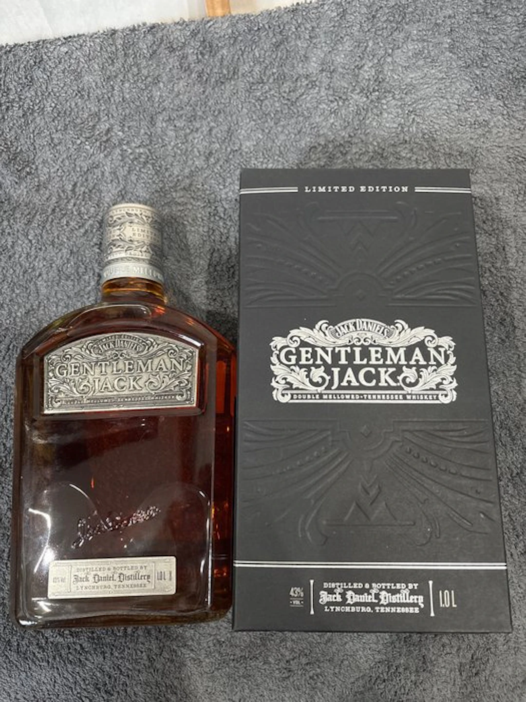 Jack Daniel's Gentleman Jack Timepiece Limited Edition - 1 Litre