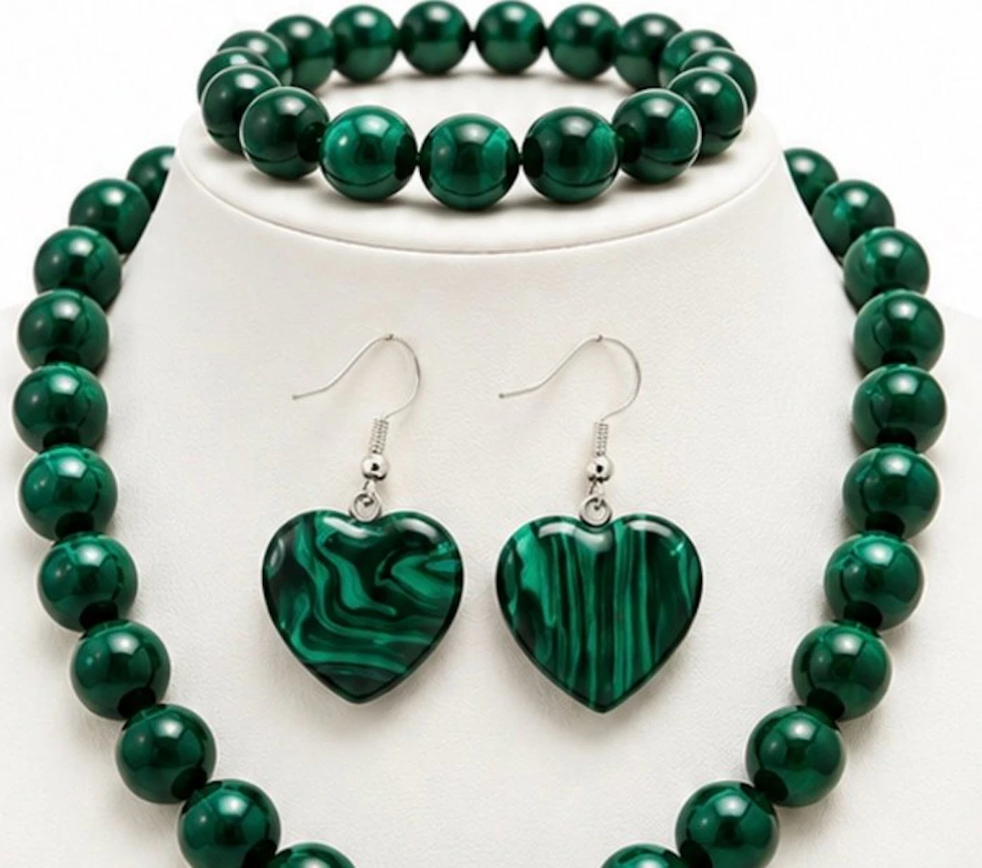 Luxurious Malachite Set Collar Bracelet and Heart earrings - Necklace