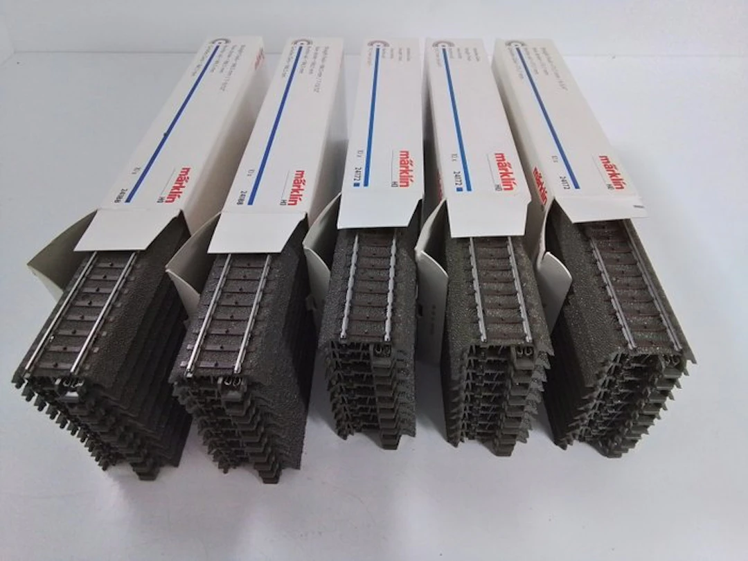Märklin H0 - 24172/-188 - Model train (50) - 50 x right C rails