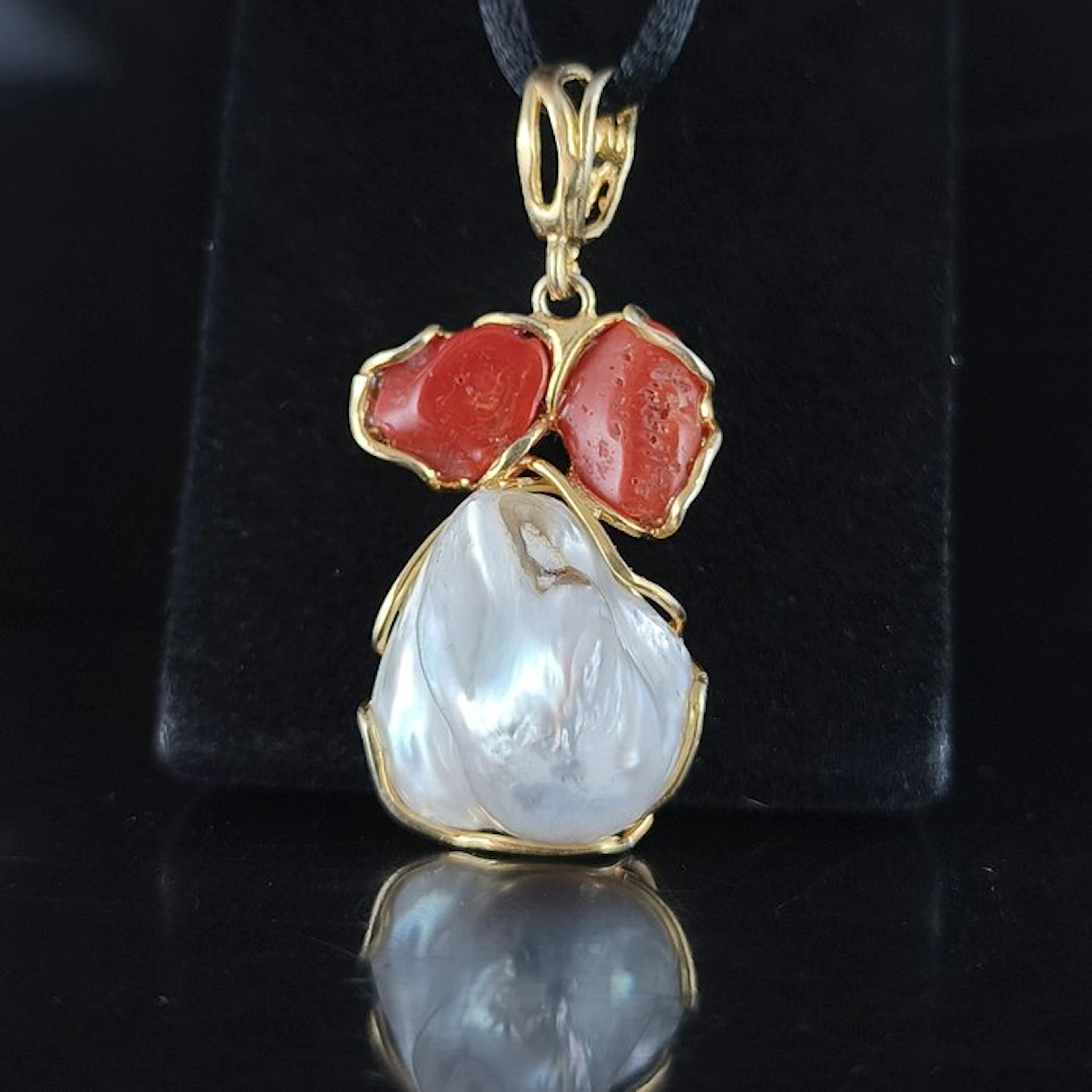 Perla Jewellery- 9.92 g