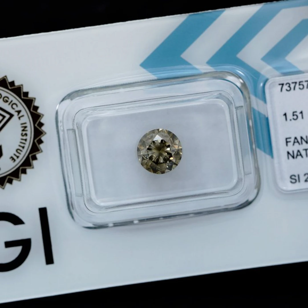 1 pcs Diamond (Natural coloured) - 1.51 ct - Round...