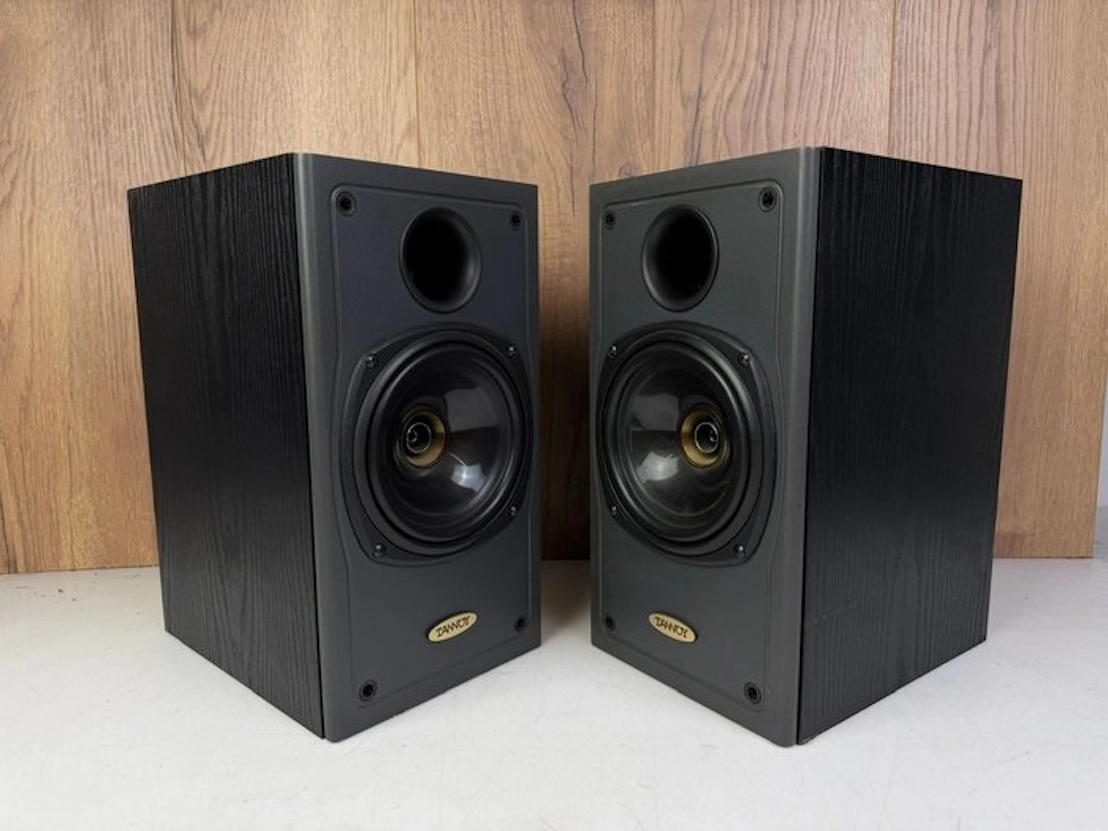 Tannoy - Saturn S6LCR - Matching Pair Speaker set