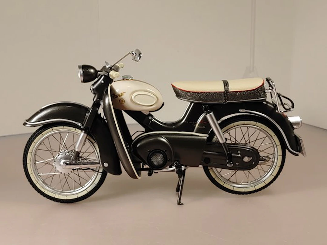 Schuco 1:10 - Model motorcycle - Kreidler Florett Super (1964-1966)
