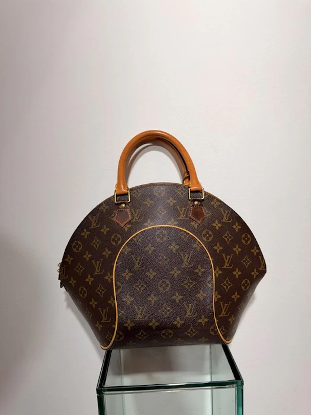 Louis Vuitton - Ellipse - Handbag