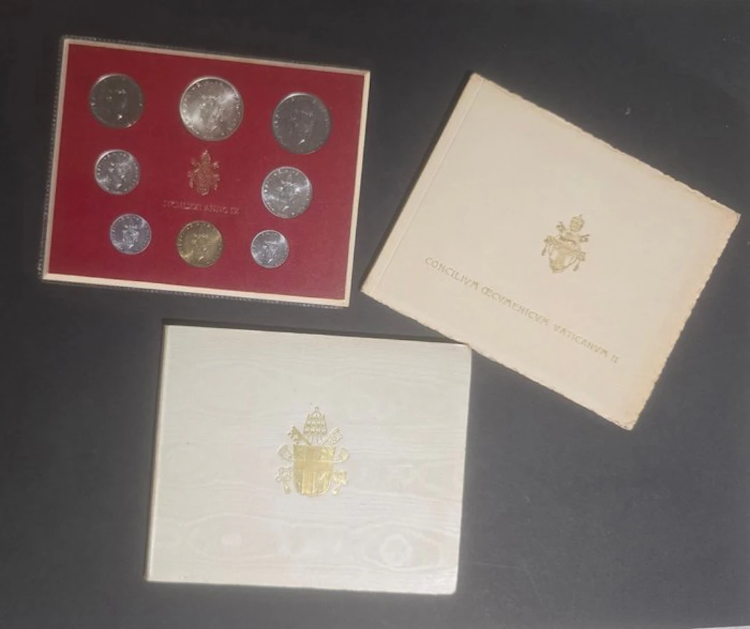 Vatican. Serie divisionale 1971/1972/1979 (3 set) (No reserve price)
