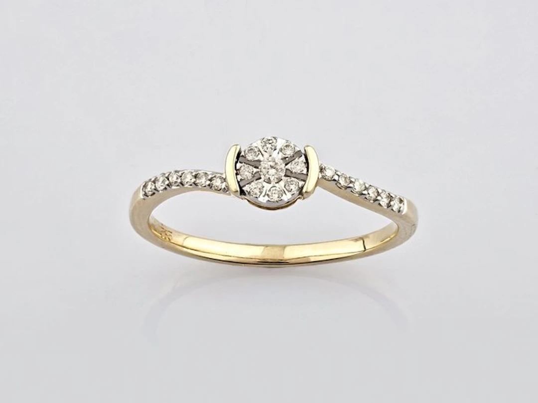 Ring - 14 kt. Yellow gold - 0.13ct. tw. Diamond (Natural)
