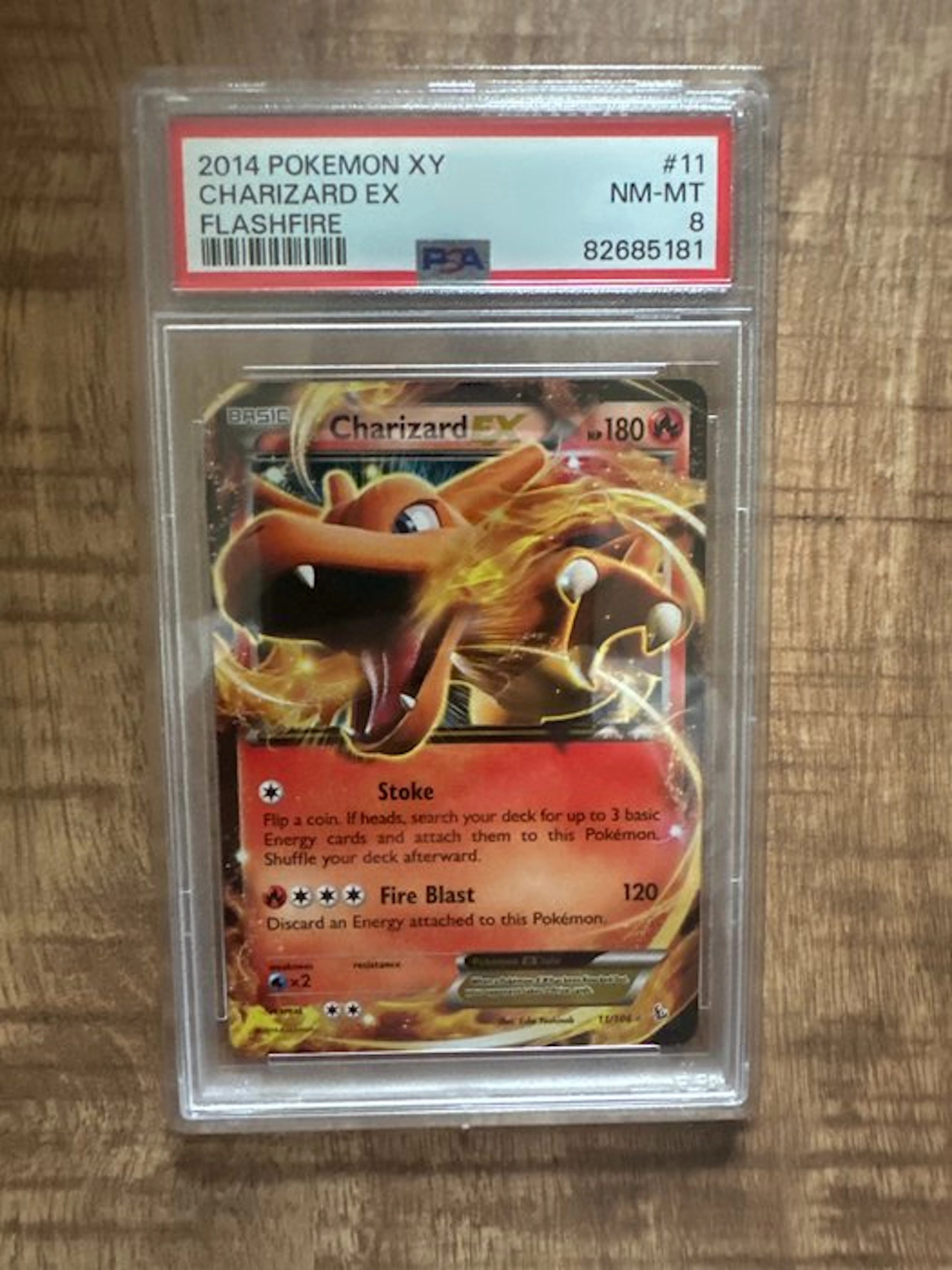 Pokémon - 1 Graded card - Charizard 11/106 Foil, Full art - PSA 8 - XY